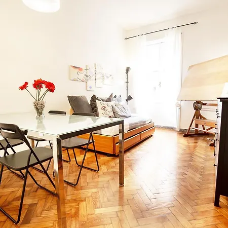 Vatican S&g 6 Sleeps Walk Everywhere Apartment Rome