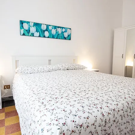 Apartment Vatican S&g 6 Sleeps Walk Everywhere